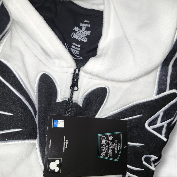 Jack Skeleton Nightmare Before Christmas Pajamas - Picture 3 of 3